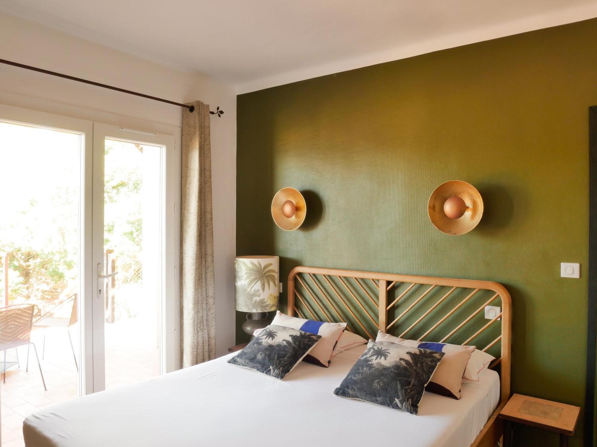 Heliotel Naturiste Hotel 3*
