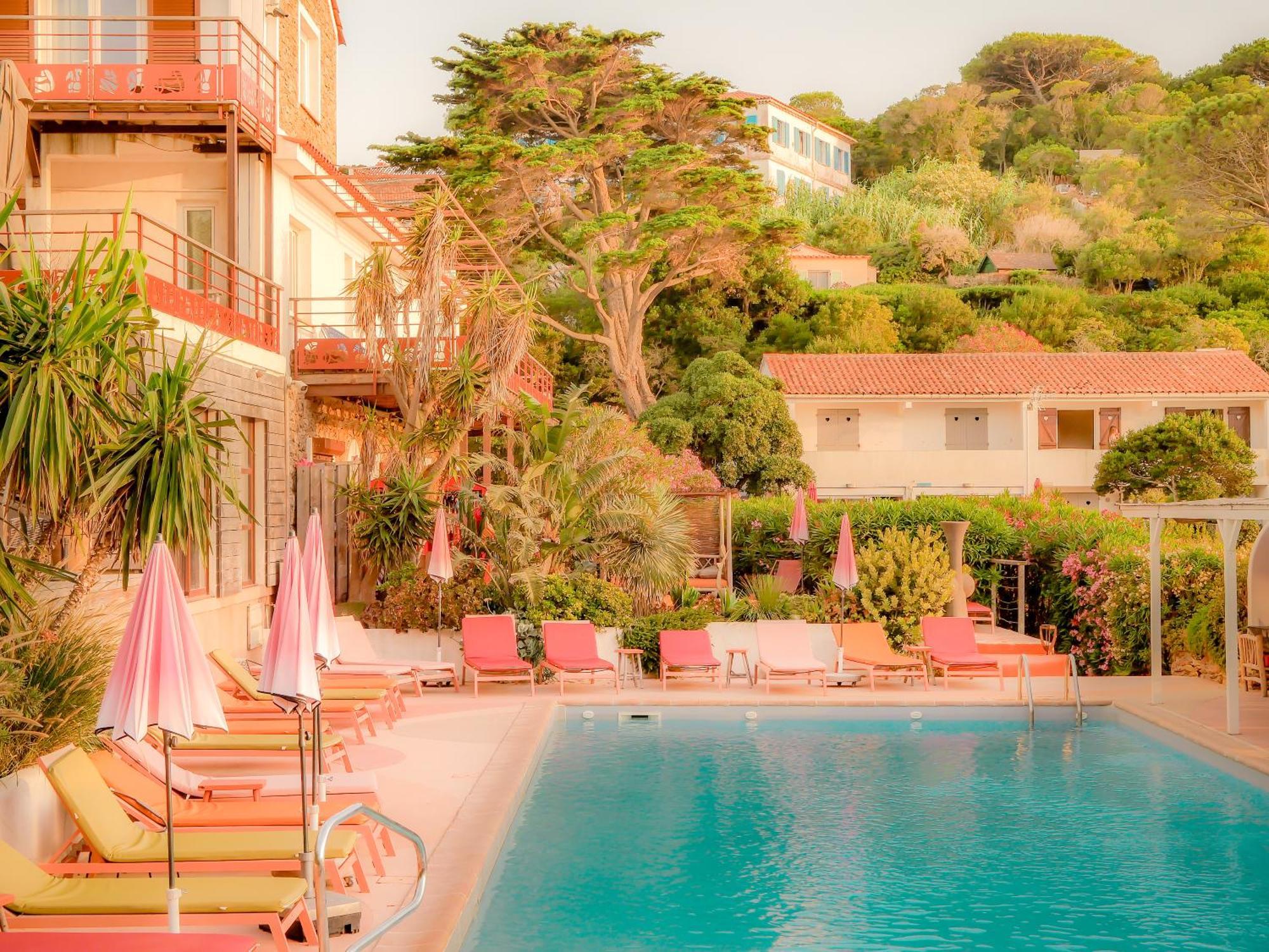 Hotel Heliotel Naturiste 3*